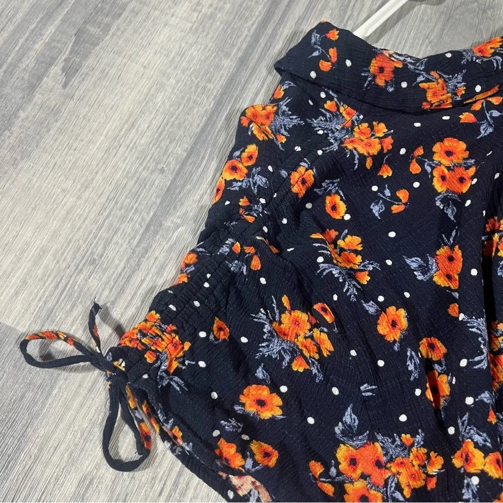 Lane Bryant Navy Blue with orange Floral Print Women's Top; Size 20 - Picture 9 of 9